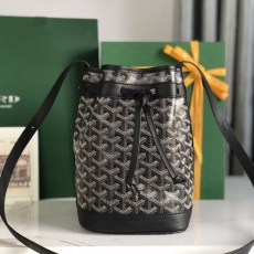 Goyard Bucket Bags